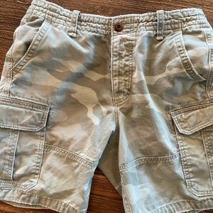 Men’s Camo Shorts Sz 33